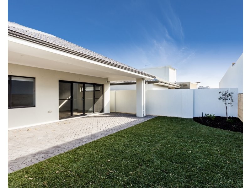 48 Medina Parade, North Coogee WA 6163