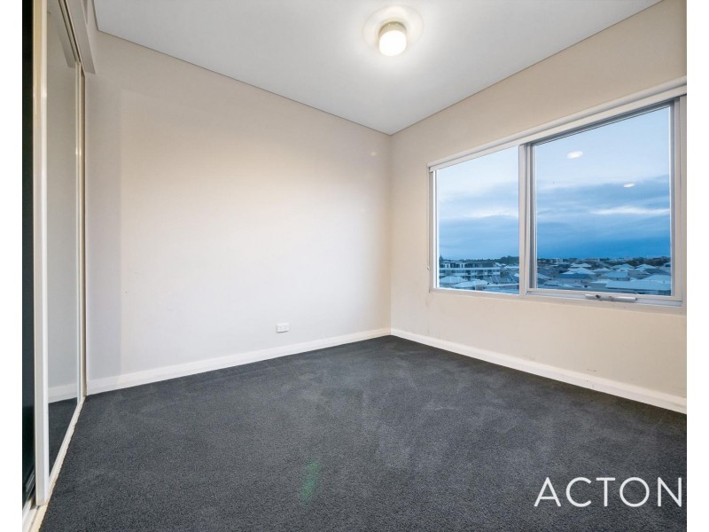 16/52 Rollinson Road, North Coogee WA 6163