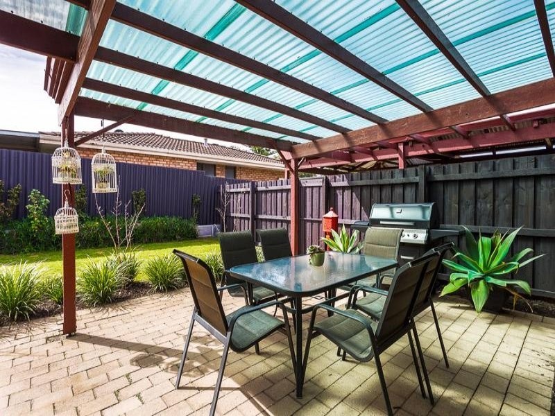 9 Grassbird Loop, Yangebup WA 6164