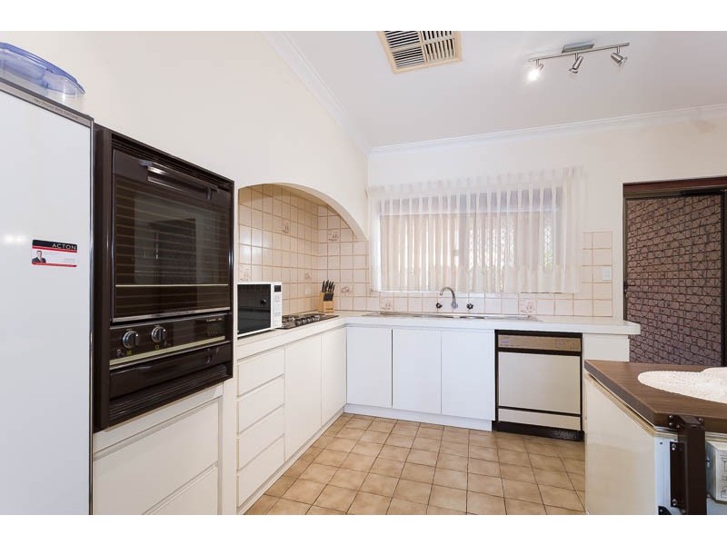 79 Leaside Way, Spearwood WA 6163