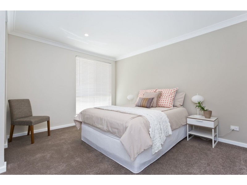 23 Scales Way, Spearwood WA 6163