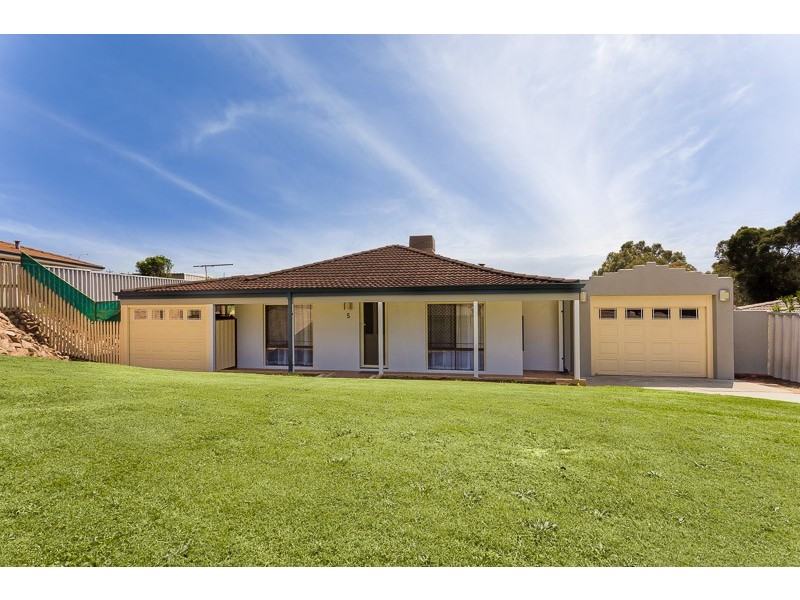 5 Vasse Court, Yangebup WA 6164