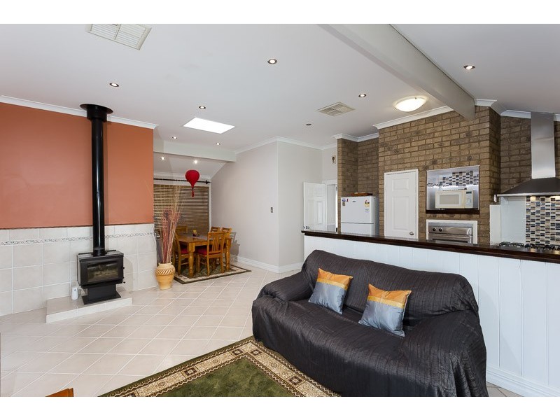 5 Vasse Court, Yangebup WA 6164