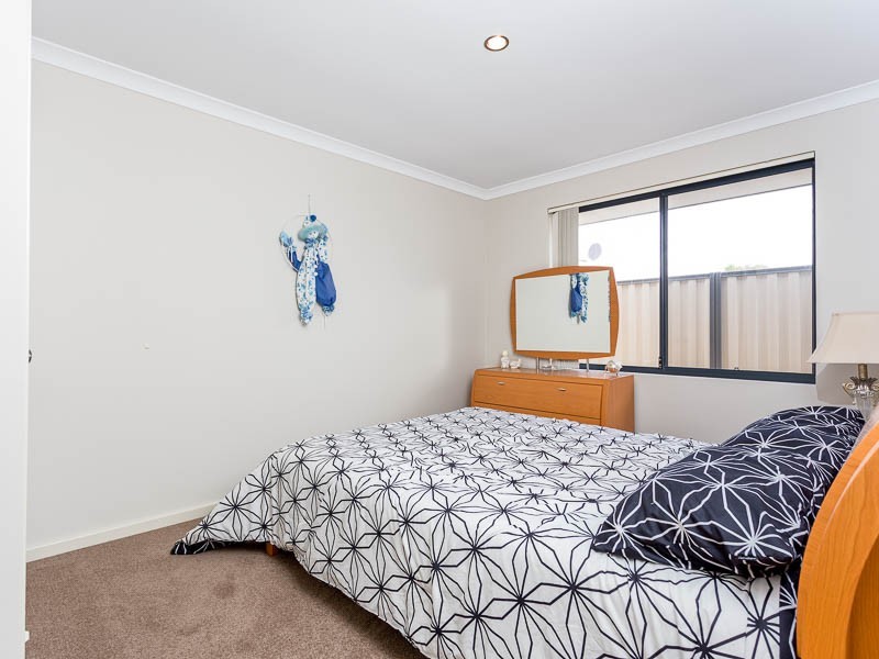 30 Camden Boulevard, Aubin Grove WA 6164