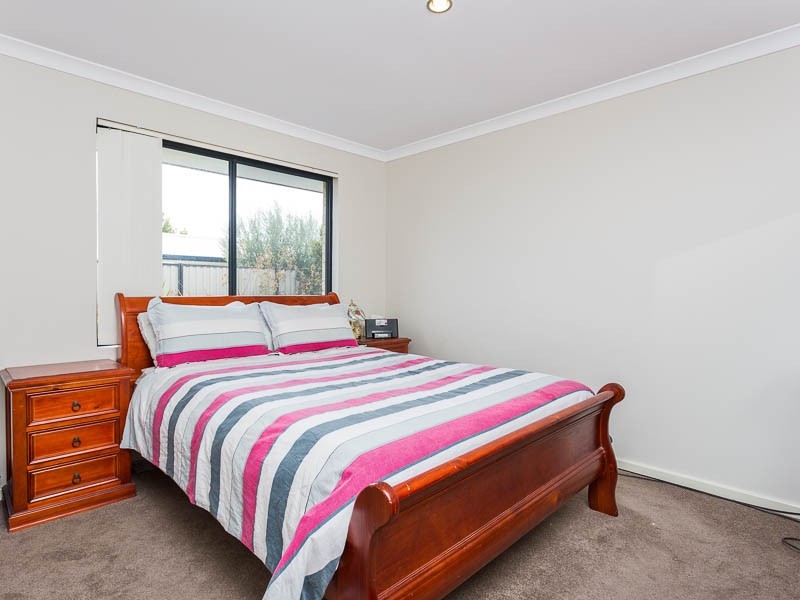 30 Camden Boulevard, Aubin Grove WA 6164