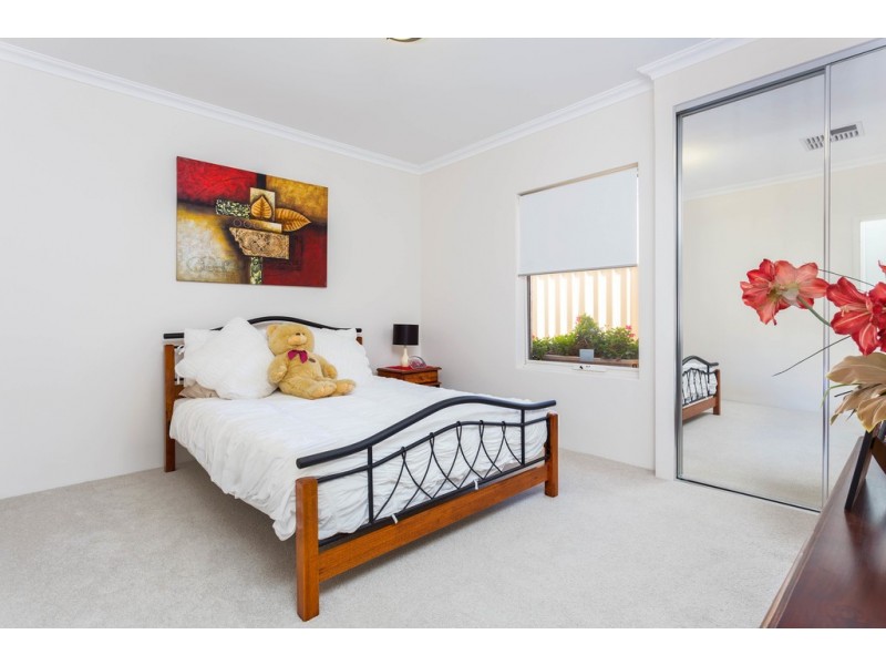 65 Peregrine Circle, Beeliar WA 6164