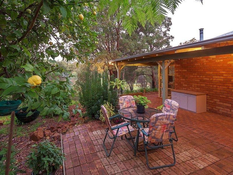 108 Chevin Road, Roleystone WA 6111