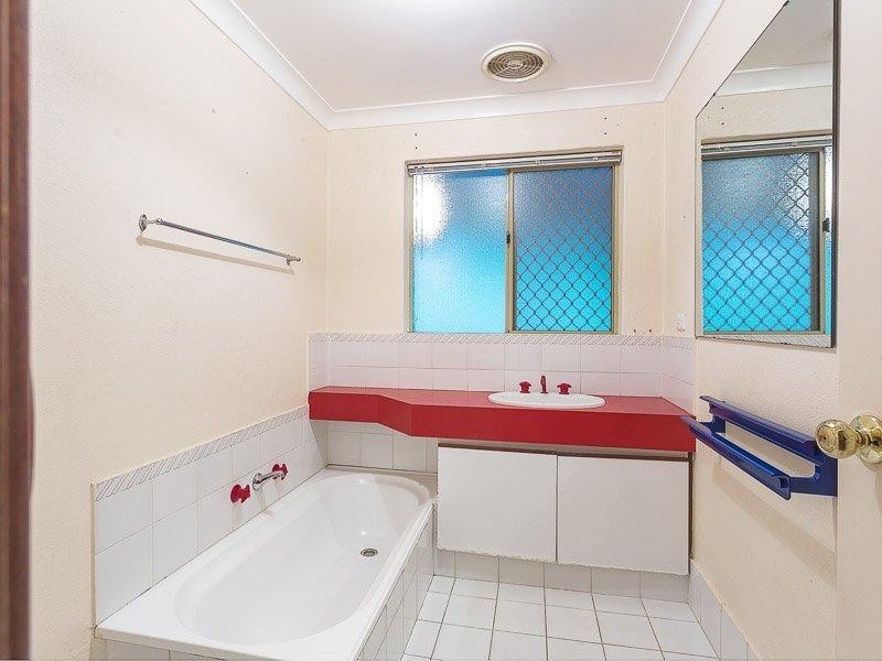 108 Chevin Road, Roleystone WA 6111