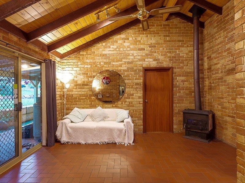 108 Chevin Road, Roleystone WA 6111