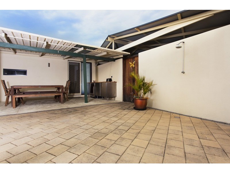 2 Bryah Court, Yangebup WA 6164