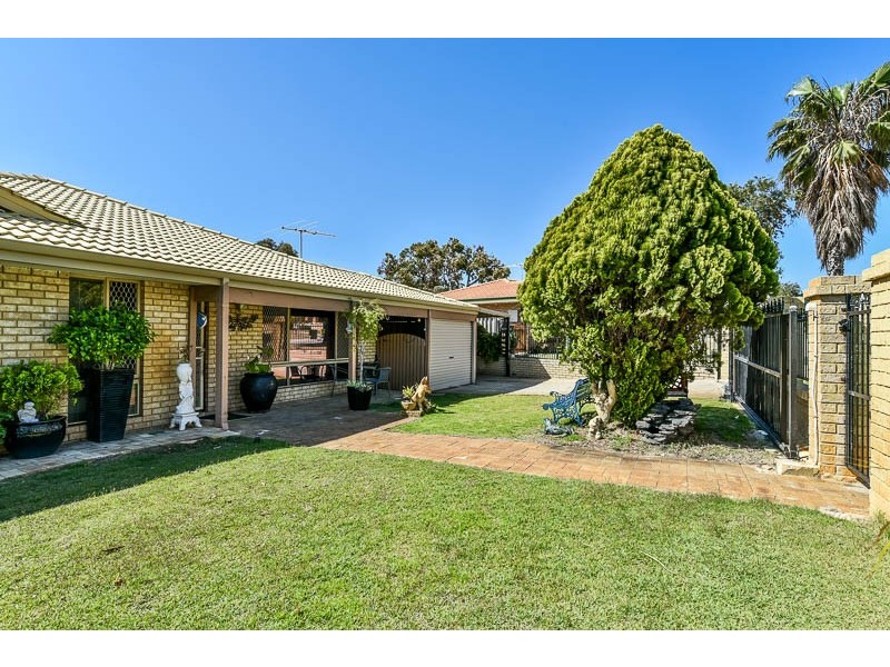 31 Bolderwood Drive, South Lake WA 6164