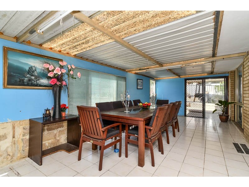 31 Bolderwood Drive, South Lake WA 6164