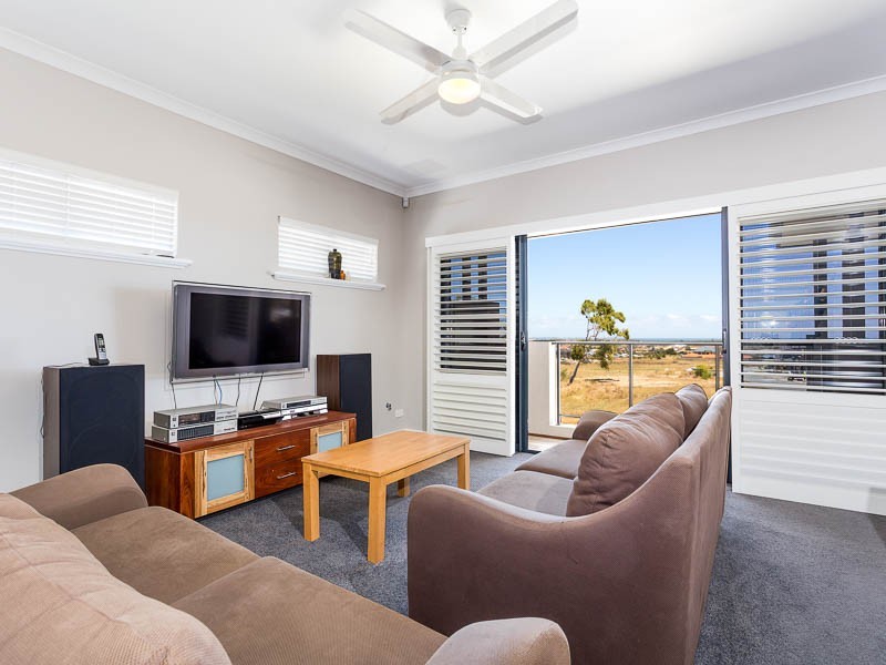 53 Tindal Avenue, Yangebup WA 6164