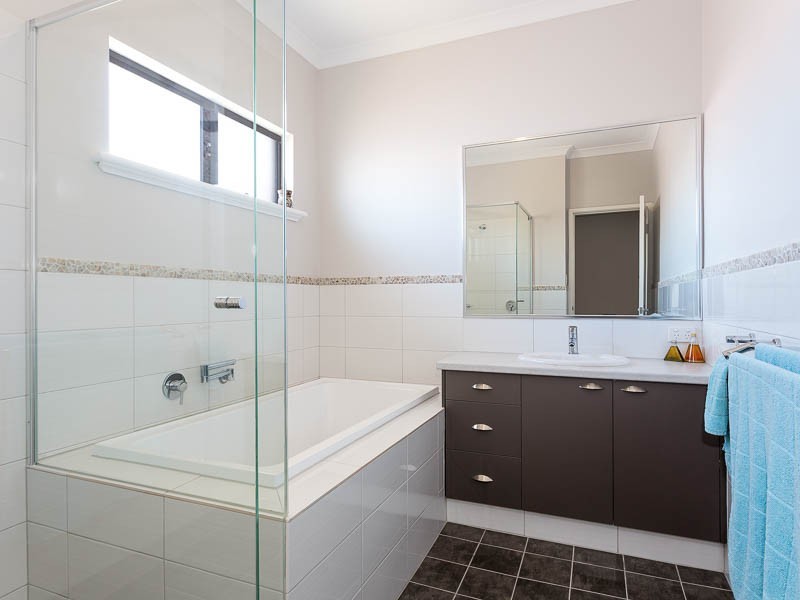 53 Tindal Avenue, Yangebup WA 6164