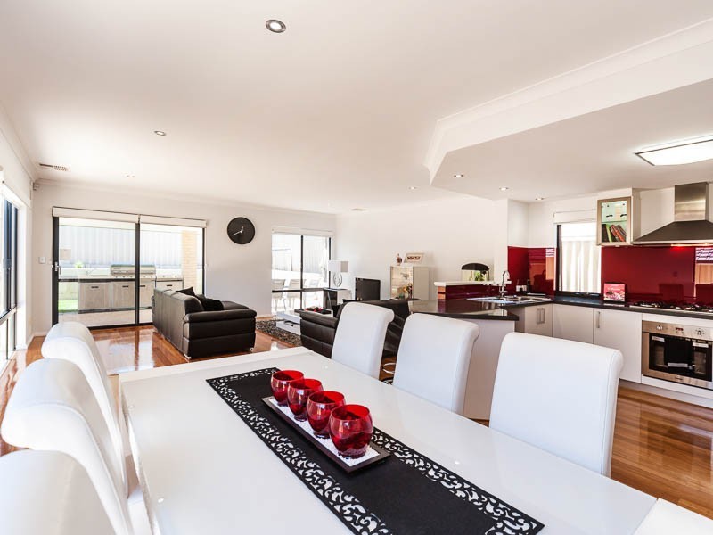 57B Crossland Way, Kardinya WA 6163