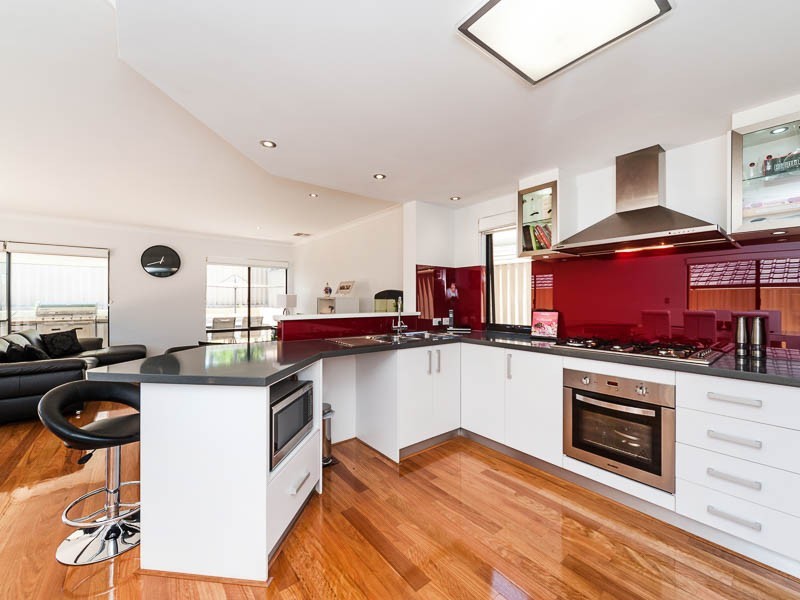 57B Crossland Way, Kardinya WA 6163