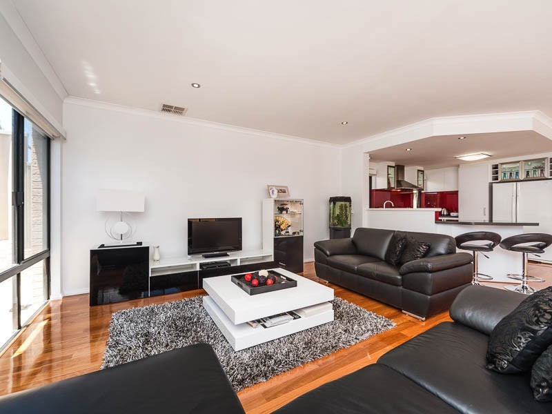 57B Crossland Way, Kardinya WA 6163