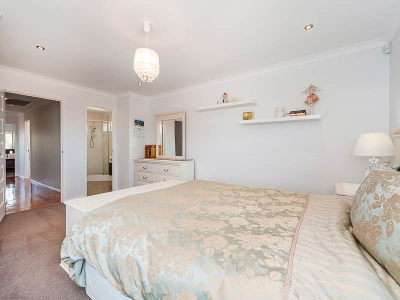 57B Crossland Way, Kardinya WA 6163