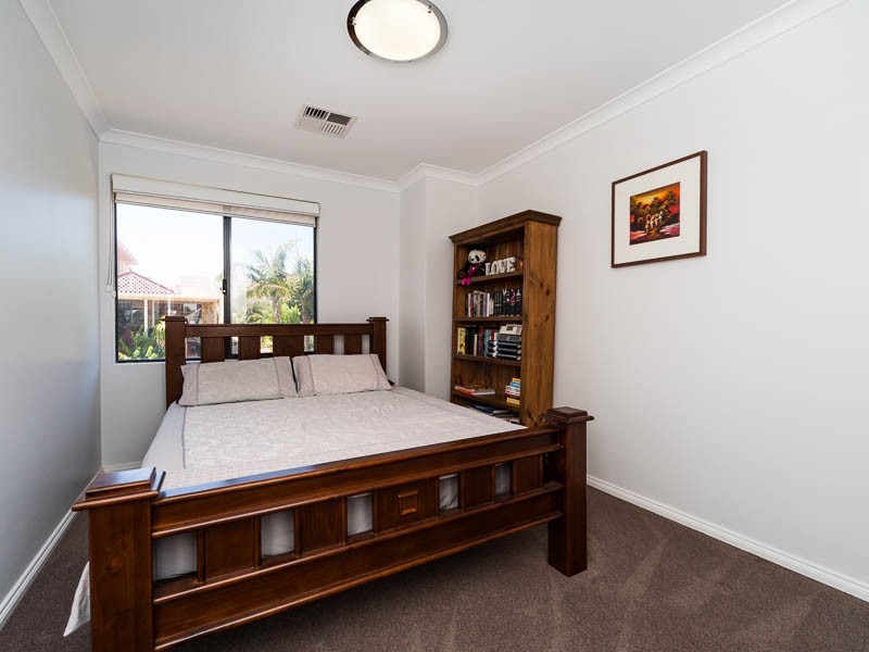 57B Crossland Way, Kardinya WA 6163