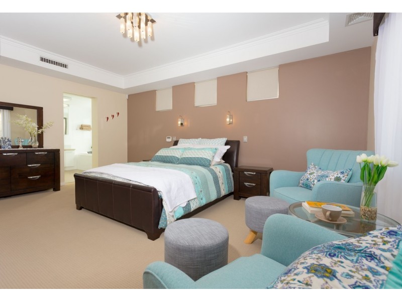 19 Weston Way, Kardinya WA 6163