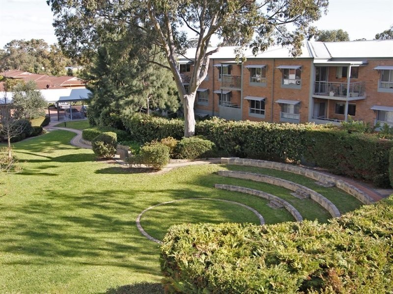 27/15 Friar John Way, Coolbellup WA 6163