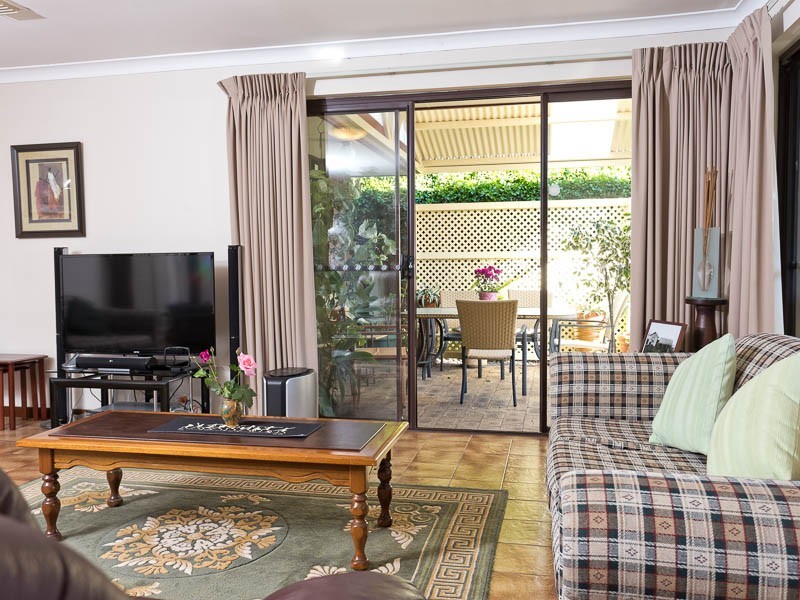 40 Weston Way, Kardinya WA 6163