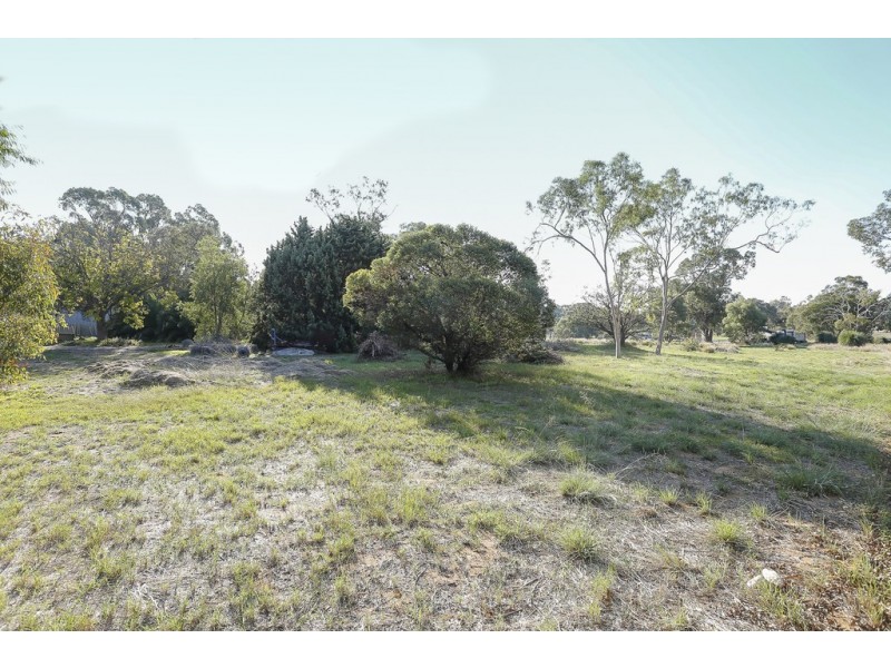 375 Russell Road, Munster WA 6166