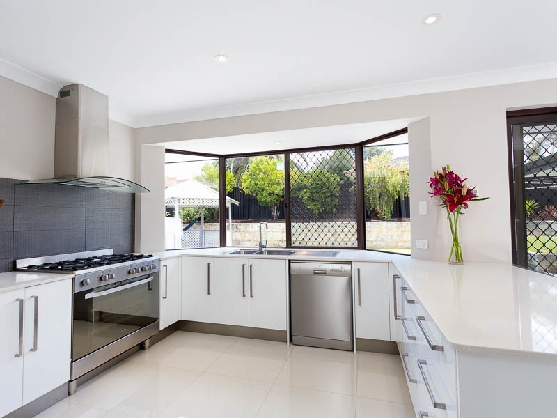 21 Sandpiper Loop, Yangebup WA 6164