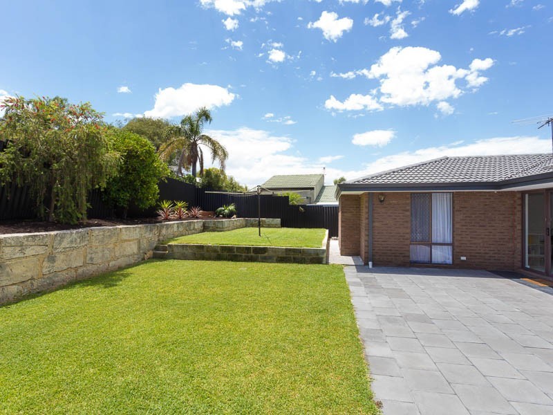 21 Sandpiper Loop, Yangebup WA 6164