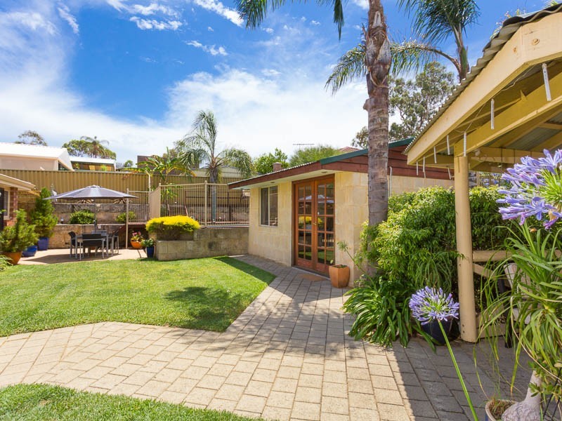 33 Sandpiper Loop, Yangebup WA 6164