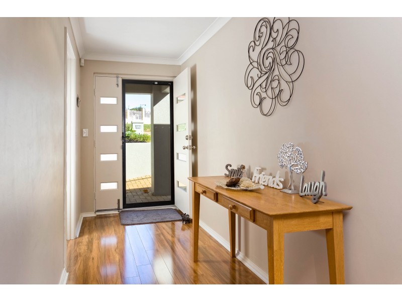 6 Doherty Road, Coolbellup WA 6163
