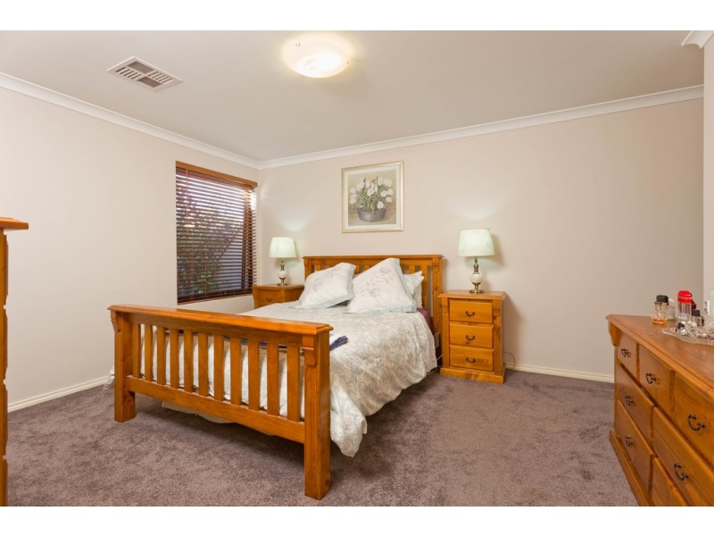 6 Doherty Road, Coolbellup WA 6163