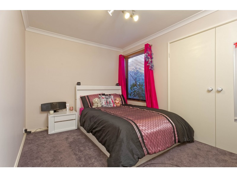 6 Doherty Road, Coolbellup WA 6163