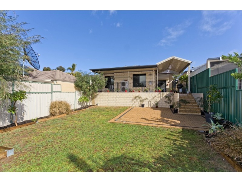 6 Doherty Road, Coolbellup WA 6163