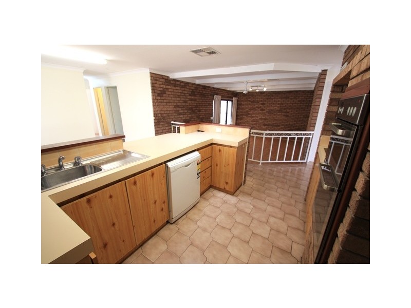 63 Marshall Way, Samson WA 6163