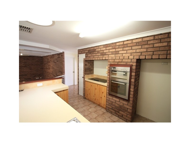 63 Marshall Way, Samson WA 6163