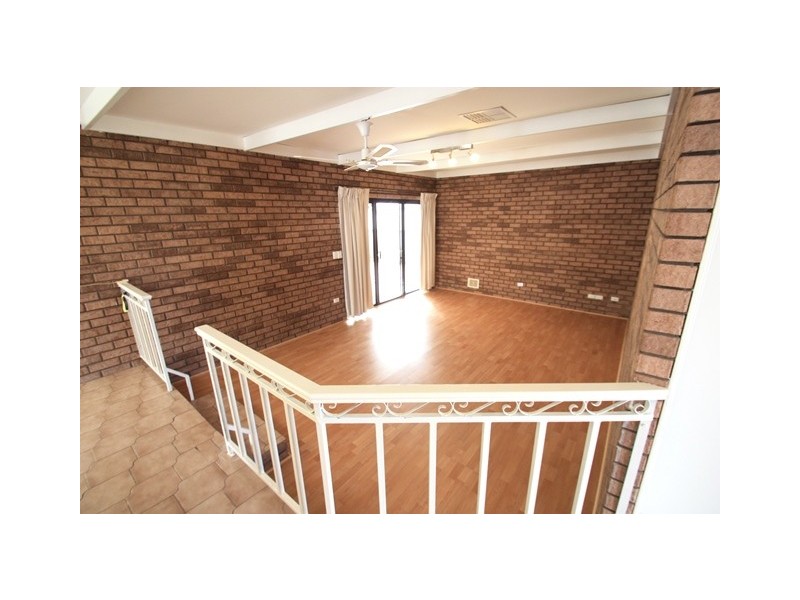 63 Marshall Way, Samson WA 6163