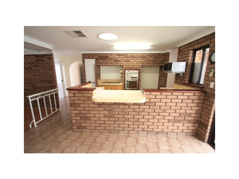 63 Marshall Way, Samson WA 6163