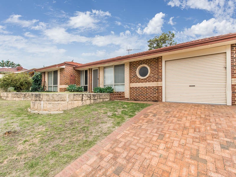 4 Milne Lane, Parmelia WA 6167