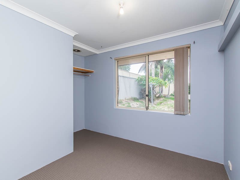 4 Milne Lane, Parmelia WA 6167