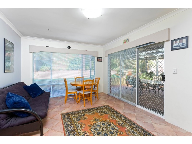 16 Enright Circuit, Beeliar WA 6164