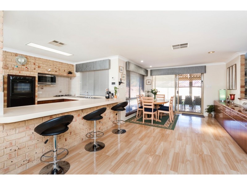 45 Paterson Gardens, Winthrop WA 6150