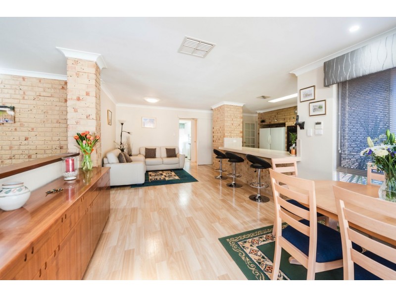 45 Paterson Gardens, Winthrop WA 6150