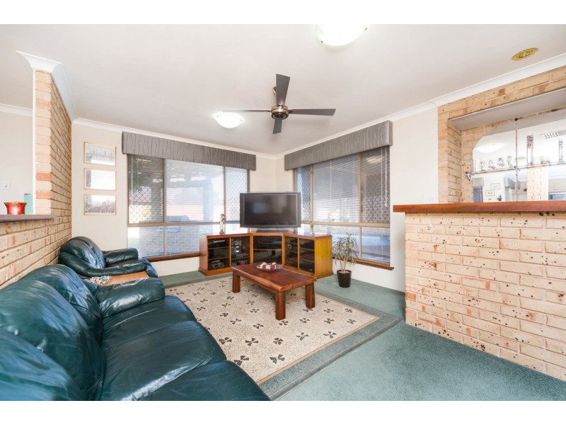 45 Paterson Gardens, Winthrop WA 6150