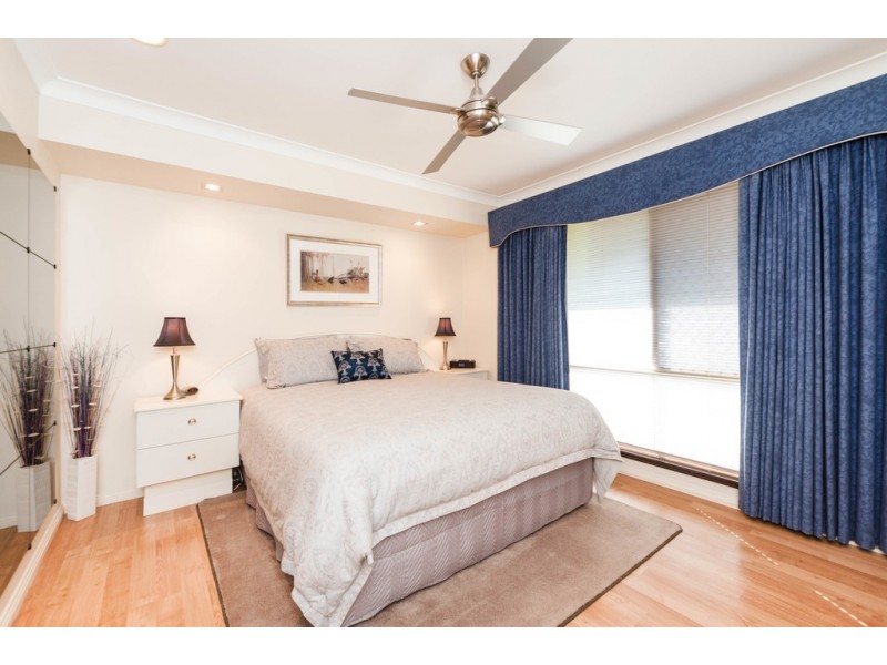 45 Paterson Gardens, Winthrop WA 6150