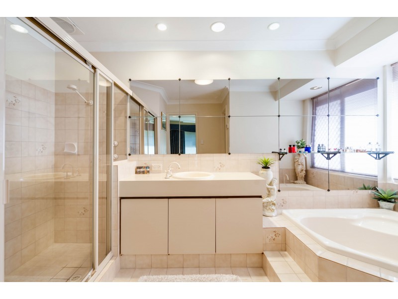 45 Paterson Gardens, Winthrop WA 6150