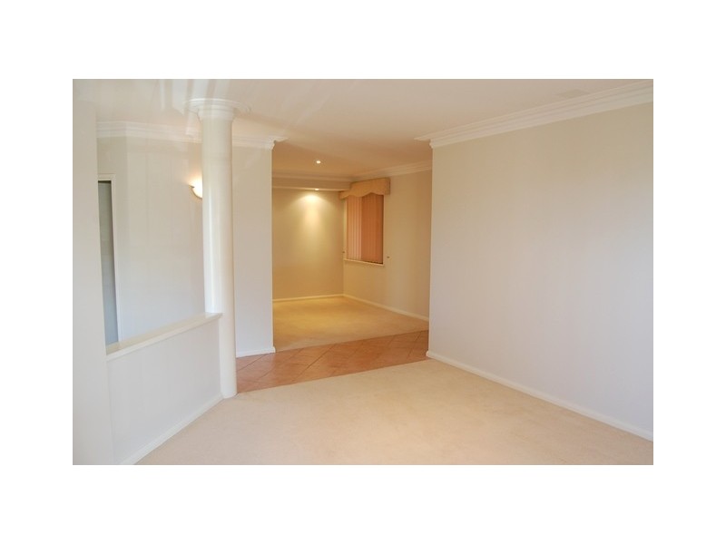 10a Colebatch Hill, Kardinya WA 6163