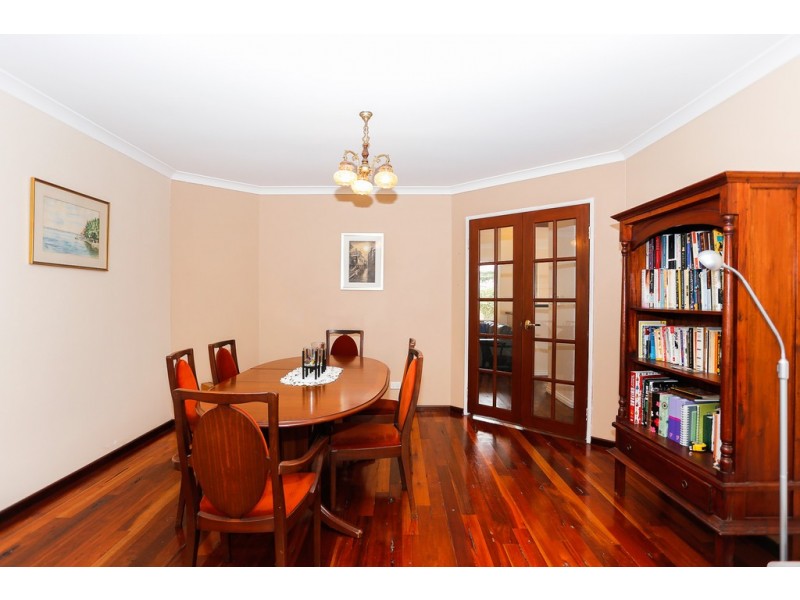 12 Hatch Place, Bibra Lake WA 6163
