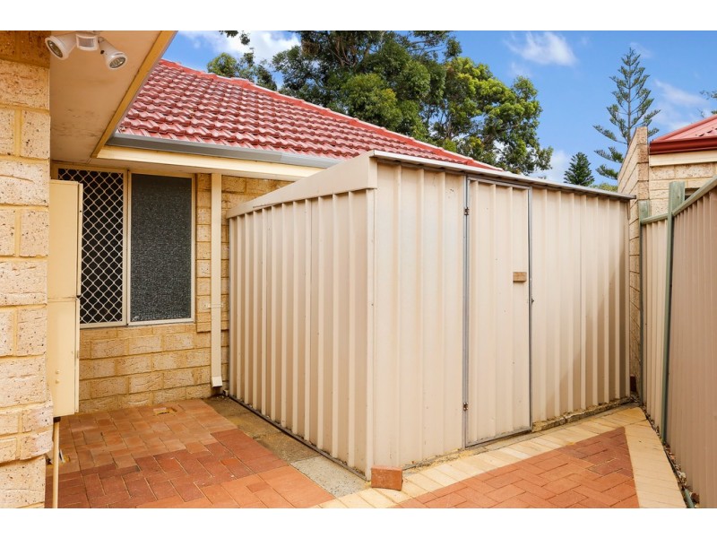12 Hatch Place, Bibra Lake WA 6163