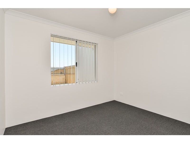 32 Peridot Pass, Wellard WA 6170